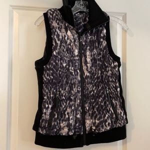 Calvin Klein Performance Medium Sleeveless Vest